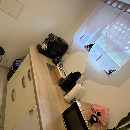 Beti 2 Apartment *